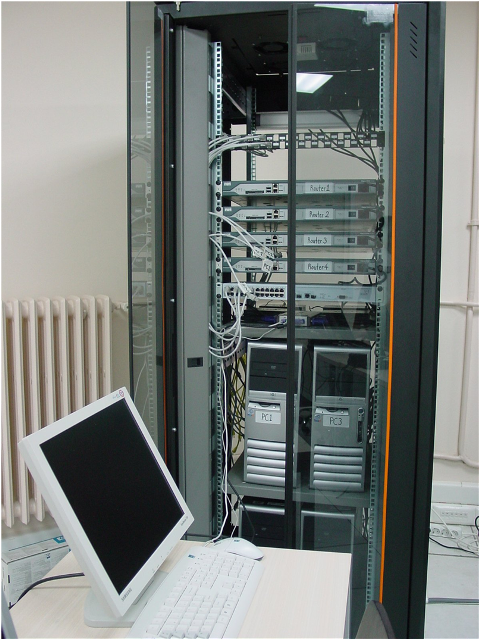 آزمایشگاه مودم adsl آزمایشگاه های شبکه و مدیریت